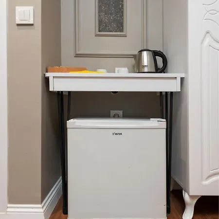 Azalea Mansion Oldcity Отель *