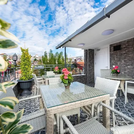 Azalea Mansion Oldcity Hotel