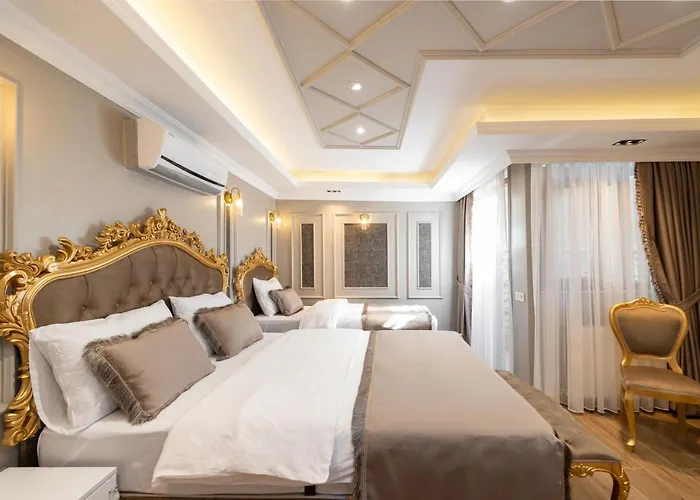 Azalea Mansion Oldcity Hotel