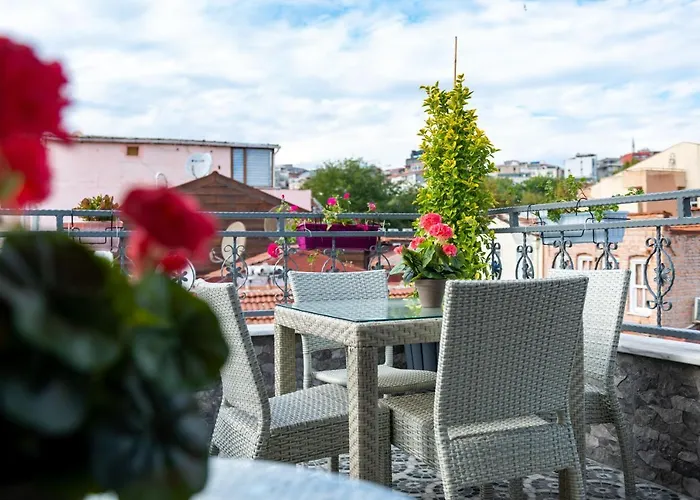 Azalea Mansion Oldcity Hotel *